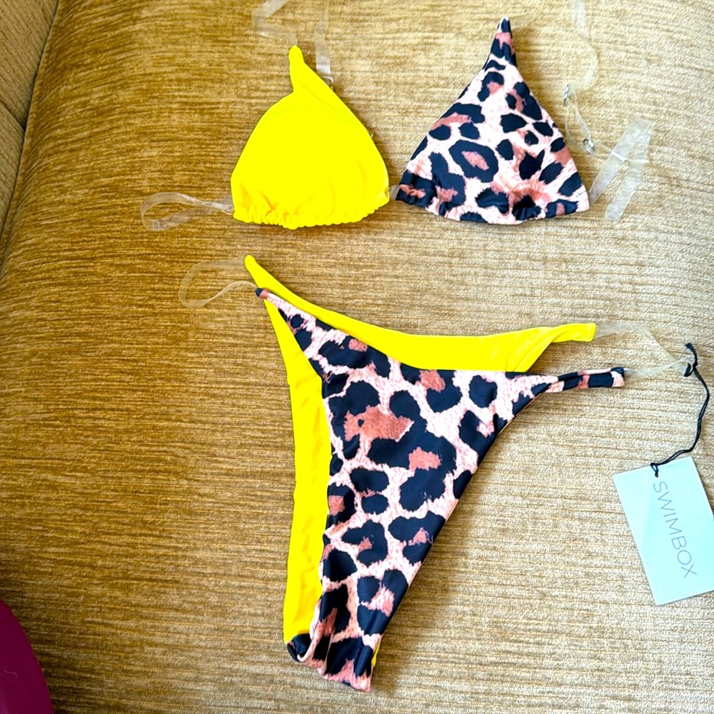 Uber Sexy Bikini with carrying bag